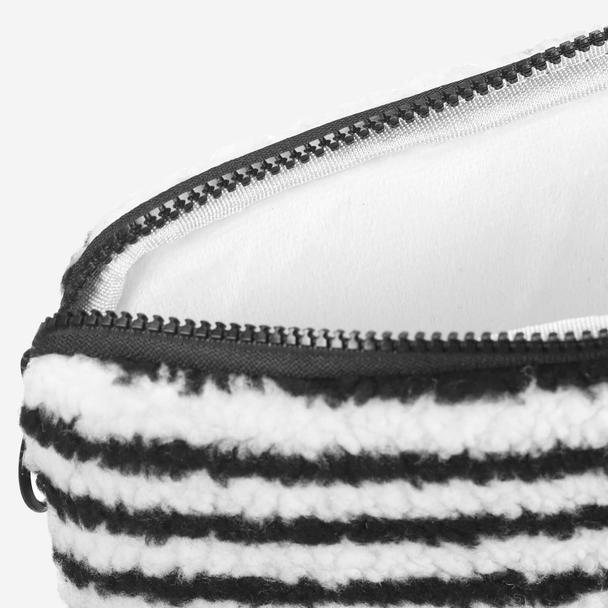 Lola Teddy Laptop Sleeve - Liquorice Stripe