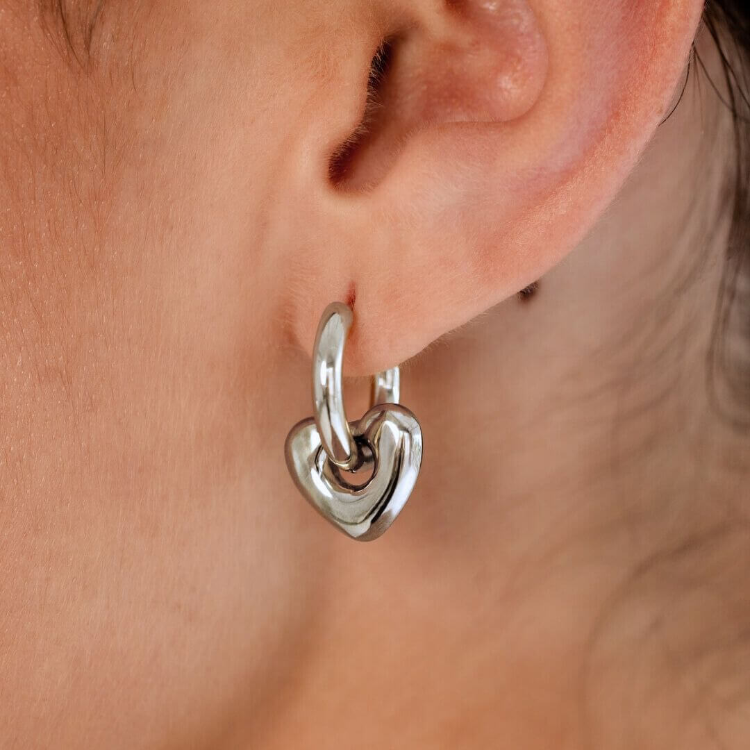 Juliette Huggie Earrings - Silver