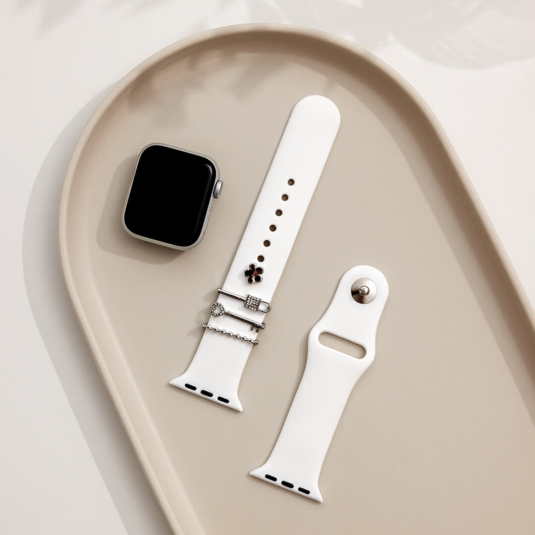 Lock & Key Apple Watch Bar & Charm Set - Silver - Styled