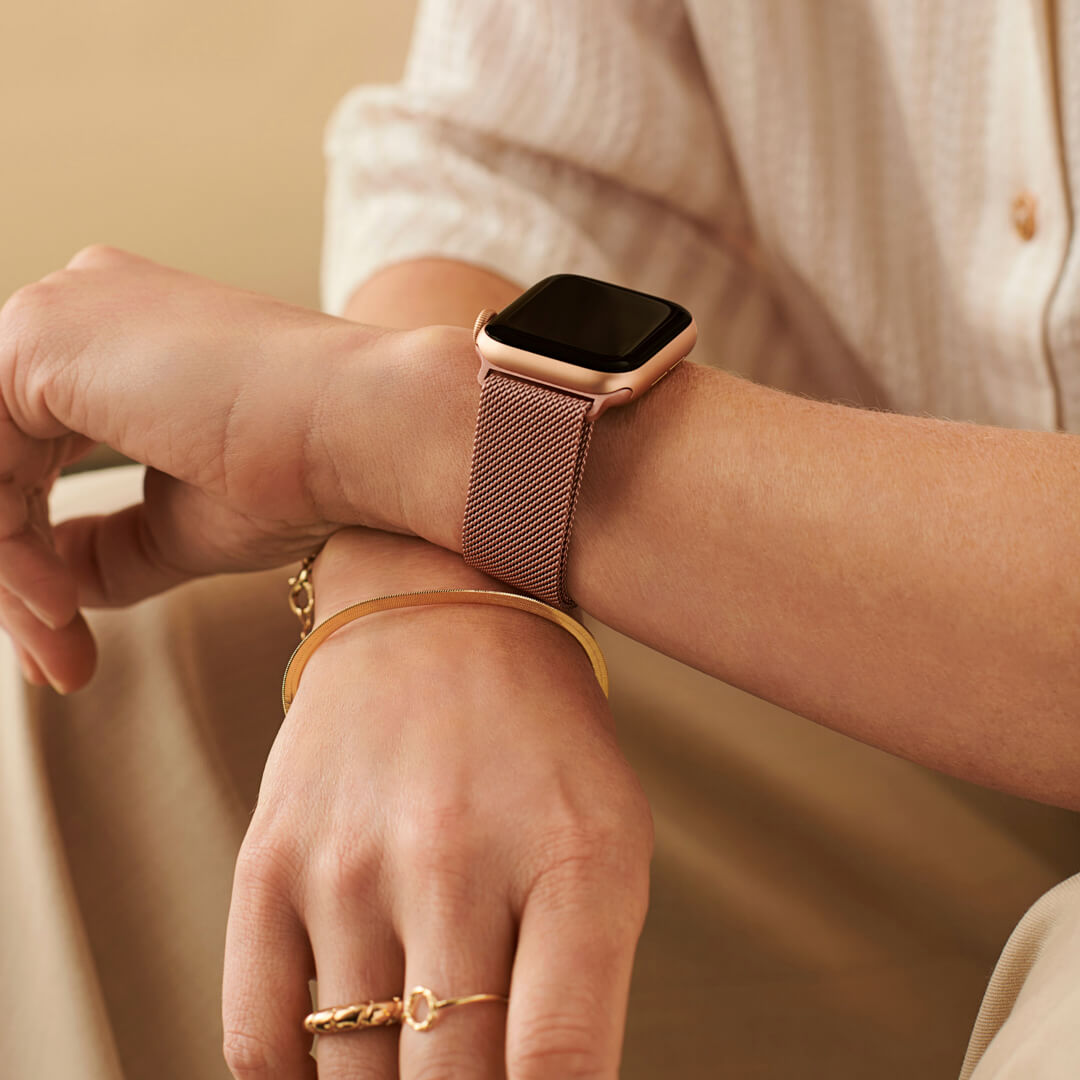 Milanese Loop Apple Watch Band - Rose Gold